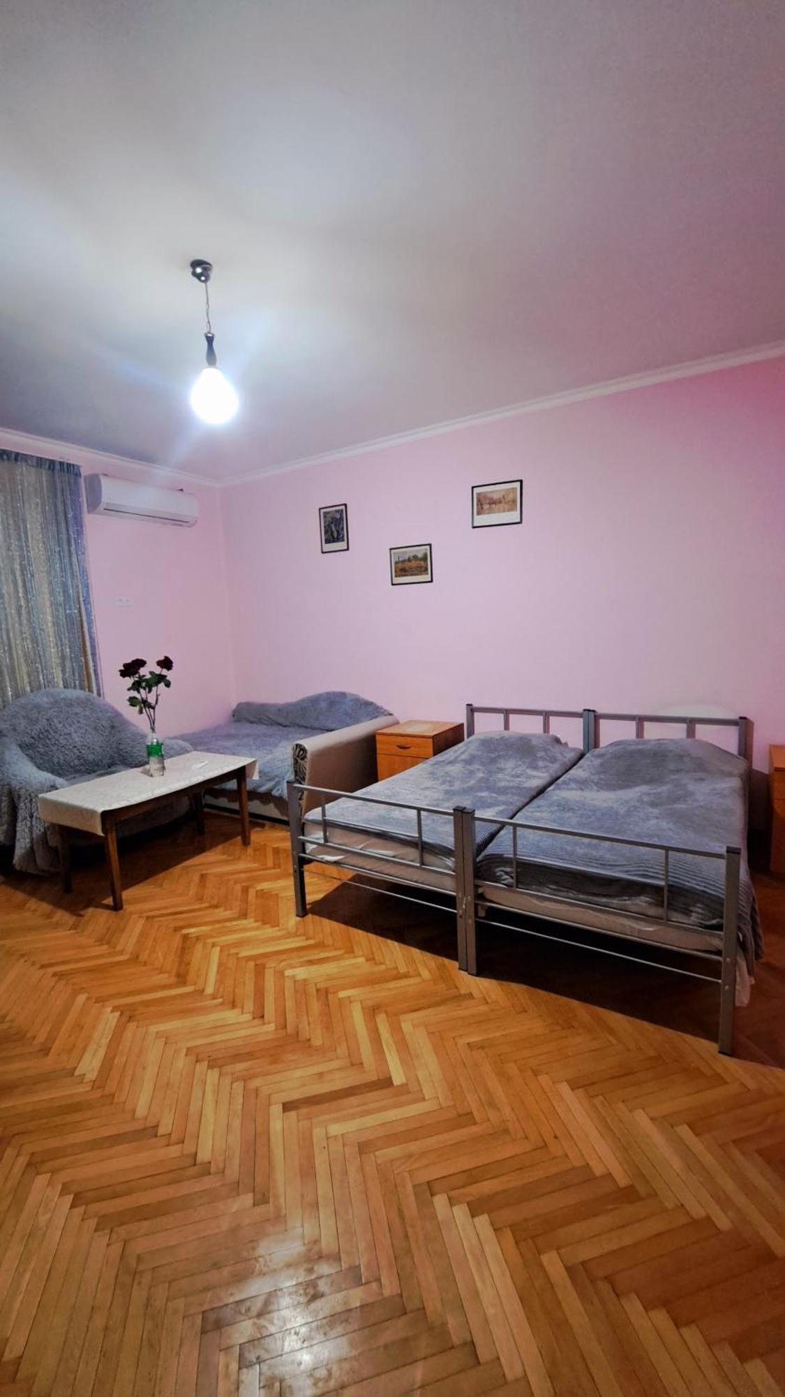 Apartment With A Nice Terrace In Old City Center Tbilisi Exterior photo